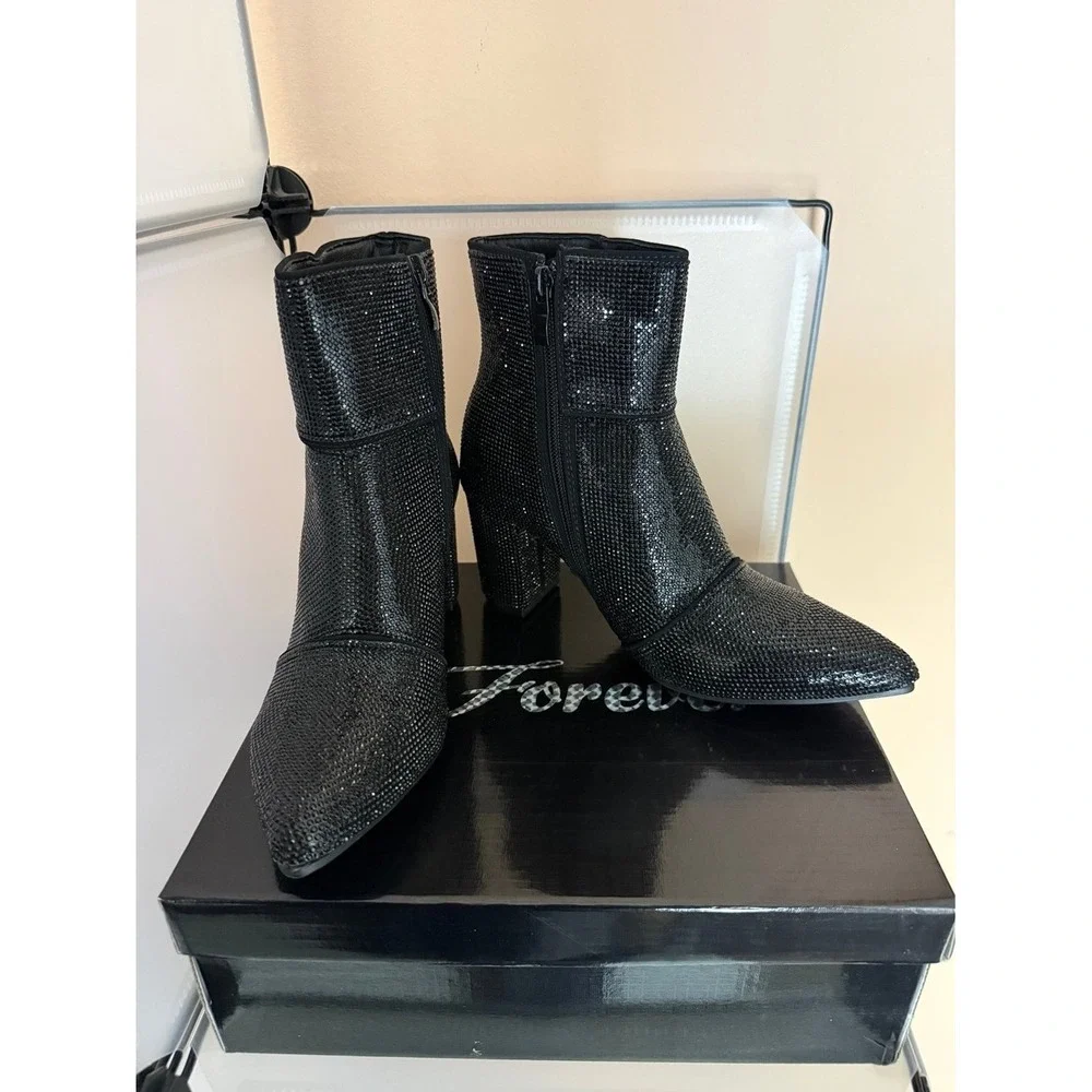 Forever Link Women's Rhinestone Embellished Pointed Toe Ankle Bootie Size 8